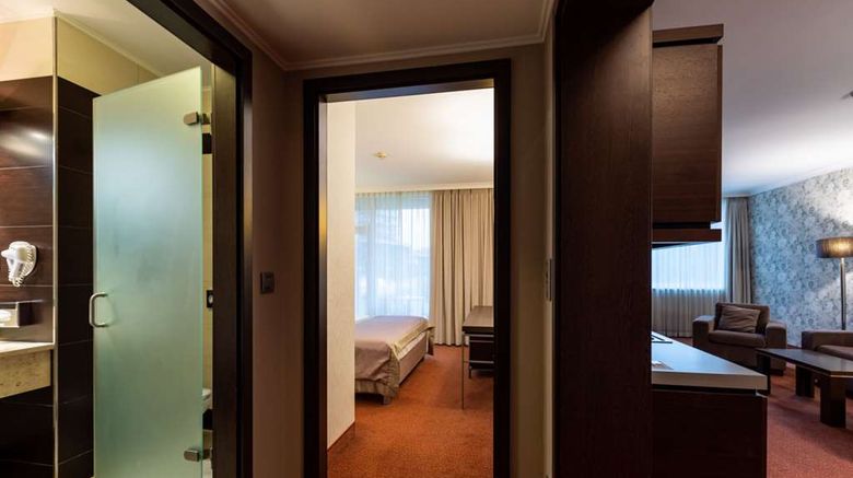 <b>Aquaworld Resort Budapest Room</b>. Images powered by <a href="https://iceportal.shijigroup.com/" title="IcePortal" target="_blank">IcePortal</a>.