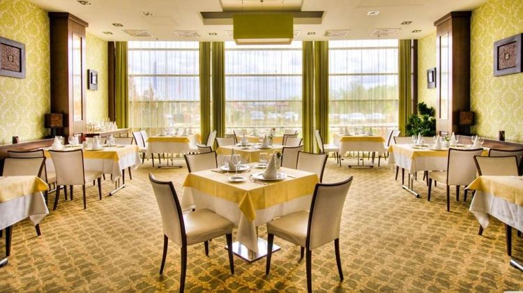 Aquaworld Resort Budapest Restaurant