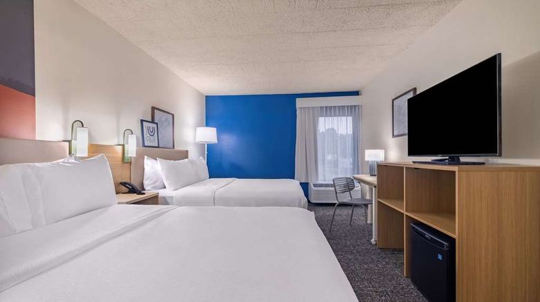 <b>Spark by Hilton Clarks Summit Room</b>. Images powered by <a href="https://iceportal.shijigroup.com/" title="IcePortal" target="_blank">IcePortal</a>.