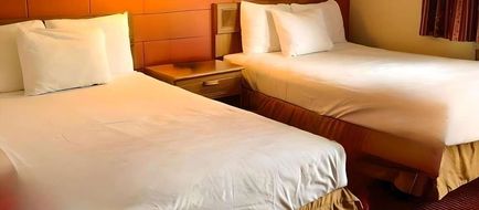 Rodeway Inn Manchester Room