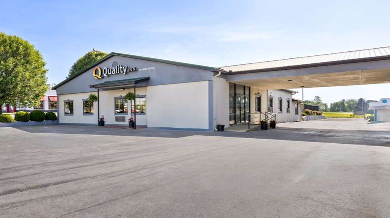 <b>Quality Inn Exterior</b>. Images powered by <a href="https://iceportal.shijigroup.com/" title="IcePortal" target="_blank">IcePortal</a>.