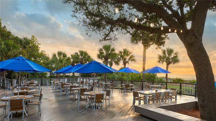 Hilton Beachfront Resort & Spa Restaurant