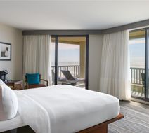 Hilton Beachfront Resort & Spa Room