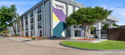 Spark by Hilton Grand Prairie Exterior