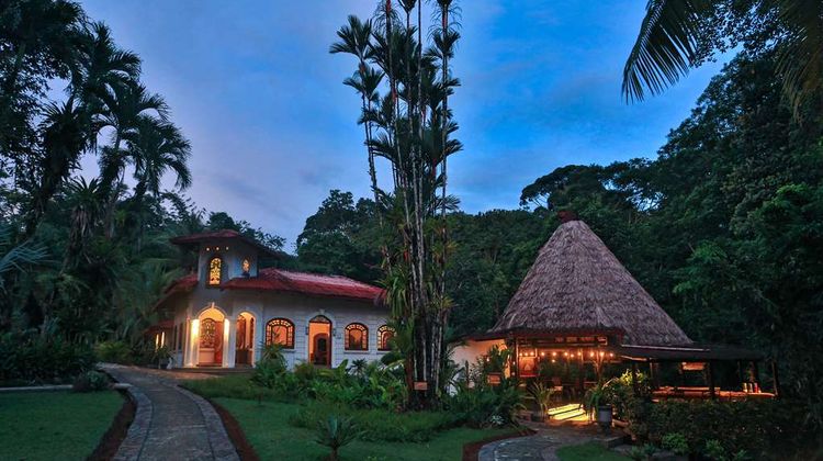 SCP Corcovado Wilderness Lodge Restaurant