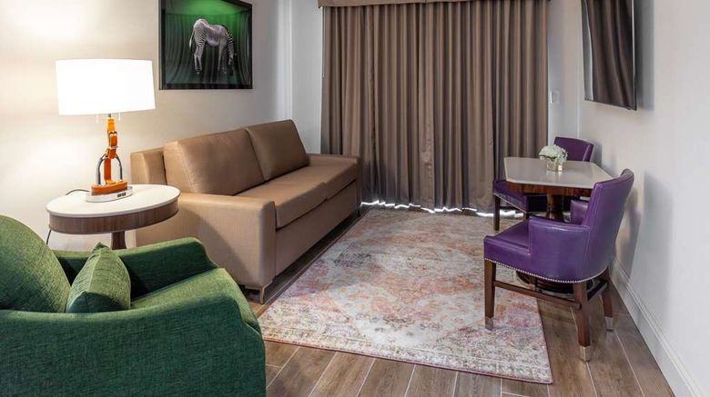 <b>The Riding Academy Hotel Room</b>. Images powered by <a href="https://iceportal.shijigroup.com/" title="IcePortal" target="_blank">IcePortal</a>.