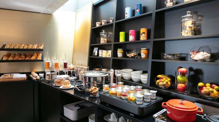 Arok Hotel Restaurant