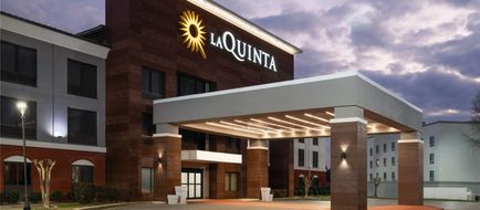 La Quinta Inn & Suites by Wyndham Bessemer Exterior