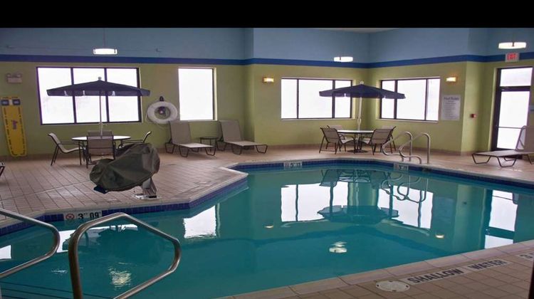 Wingate by Wyndham Kittanning Pool