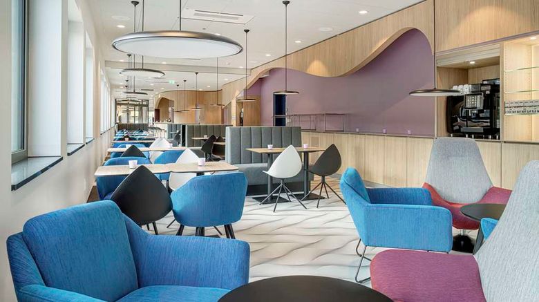<b>Prize by Radisson, Dresden Mitte Restaurant</b>. Images powered by <a href="https://iceportal.shijigroup.com/" title="IcePortal" target="_blank">IcePortal</a>.