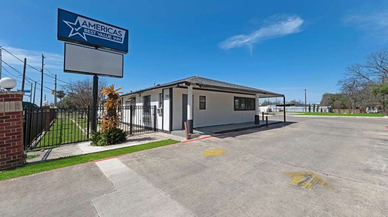 <b>ABVI San Antonio TX Exterior</b>. Images powered by <a href="https://iceportal.shijigroup.com/" title="IcePortal" target="_blank">IcePortal</a>.