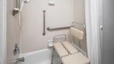 Wingate by Wyndham Lincoln Airport E. Room