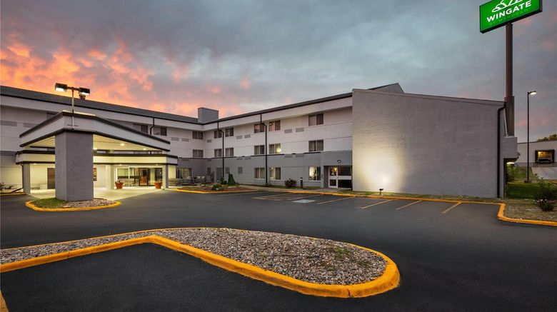 <b>Wingate by Wyndham Lincoln Airport E. Exterior</b>. Images powered by <a href="https://iceportal.shijigroup.com/" title="IcePortal" target="_blank">IcePortal</a>.