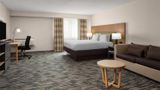 Wingate by Wyndham Lincoln Airport E. Suite