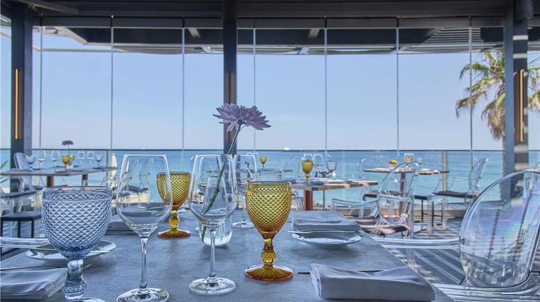 <b>Farol Design Hotel Restaurant</b>. Images powered by <a href="https://iceportal.shijigroup.com/" title="IcePortal" target="_blank">IcePortal</a>.