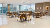 Cambria Hotel Niagara Falls Restaurant