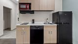 Quality Inn & Suites Columbia Harbison Room