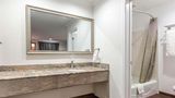 Baymont by Wyndham Bakersfield Room