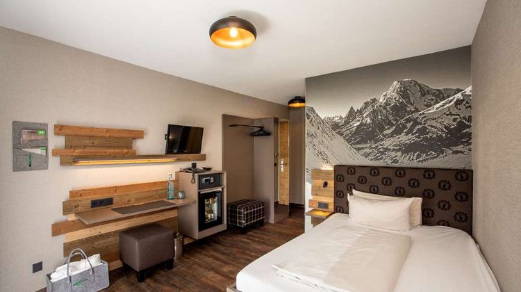 Arcus Hotel Room