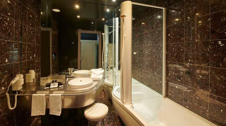 <b>San Ranieri Hotel Suite</b>. Images powered by <a href="https://iceportal.shijigroup.com/" title="IcePortal" target="_blank">IcePortal</a>.