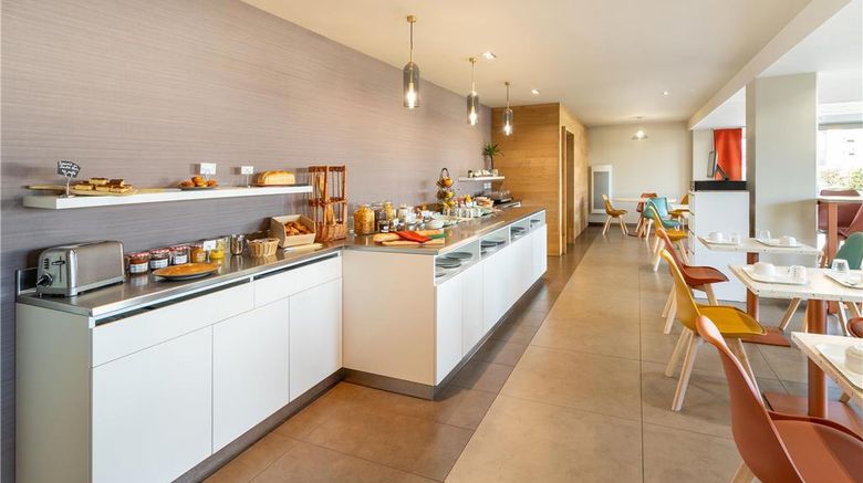 <b>Sure Hotel Best Western Rennes Chantepie Restaurant</b>. Images powered by <a href="https://iceportal.shijigroup.com/" title="IcePortal" target="_blank">IcePortal</a>.