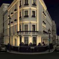 2 Chesham Hotel