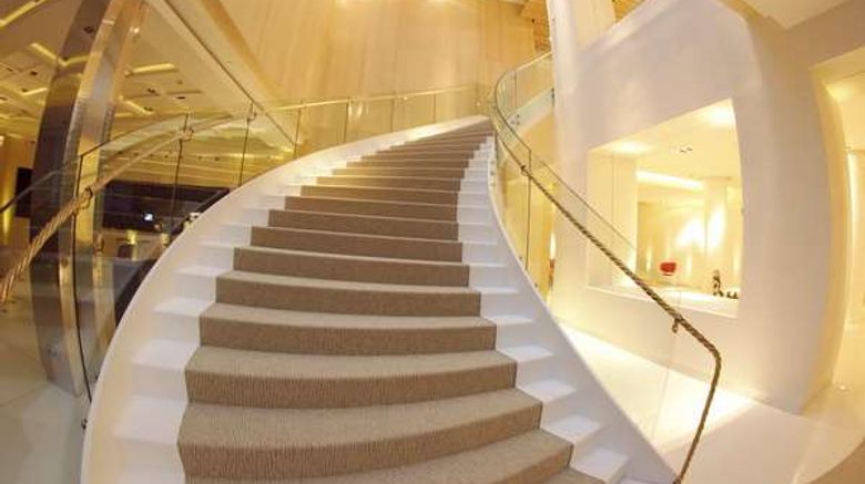 <b>Hotel Alfonso Ballroom</b>. Images powered by <a href="https://iceportal.shijigroup.com/" title="IcePortal" target="_blank">IcePortal</a>.