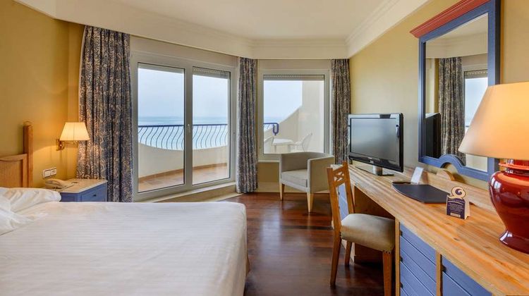 Hotel Playa Victoria Room