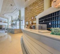 Hotel Playa Victoria Lobby