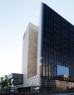 Hotel Reina Petronila