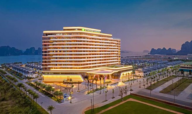 Wyndham Garden Sonasea Van Don Exterior