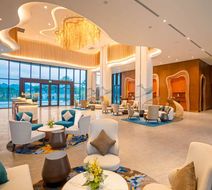 Wyndham Garden Sonasea Van Don Lobby