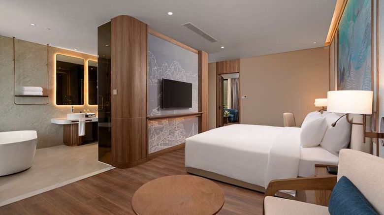 <b>Wyndham Garden Sonasea Van Don Suite</b>. Images powered by <a href="https://iceportal.shijigroup.com/" title="IcePortal" target="_blank">IcePortal</a>.