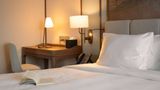 Wyndham Garden Sonasea Van Don Room