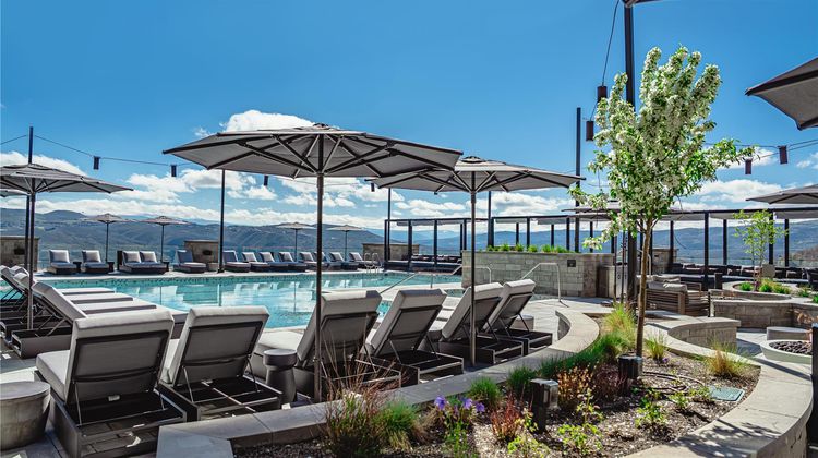 Grand Hyatt Deer Valley Pool