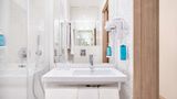 <b>Moov Lisbon Oriente Room</b>. Images powered by <a href="https://iceportal.shijigroup.com/" title="IcePortal" target="_blank">IcePortal</a>.