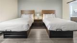 MainStay Suites Chambersburg East Room