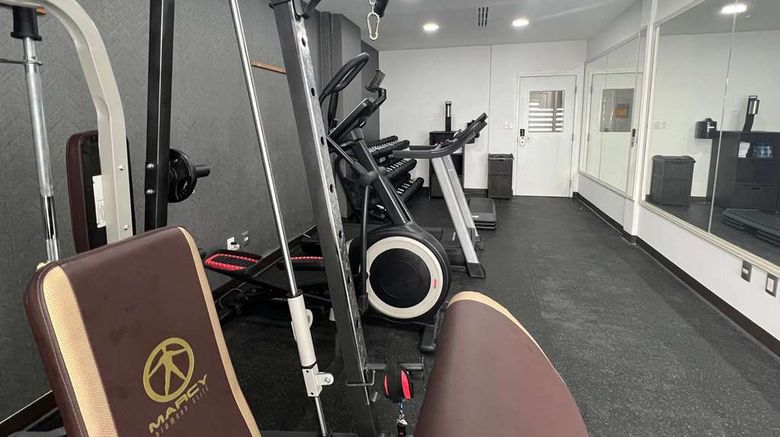 <b>La Quinta Inn & Suites Reynosa Health</b>. Images powered by <a href="https://iceportal.shijigroup.com/" title="IcePortal" target="_blank">IcePortal</a>.