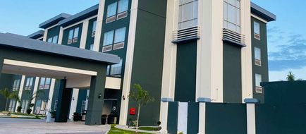La Quinta Inn & Suites Reynosa Exterior
