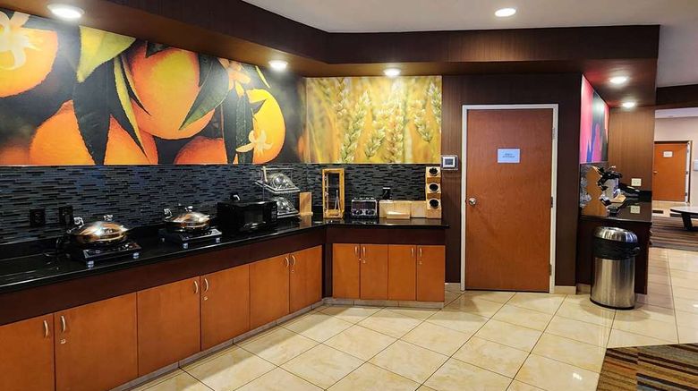<b>AmericInn by Wyndham Shopping Area Other</b>. Images powered by <a href="https://iceportal.shijigroup.com/" title="IcePortal" target="_blank">IcePortal</a>.