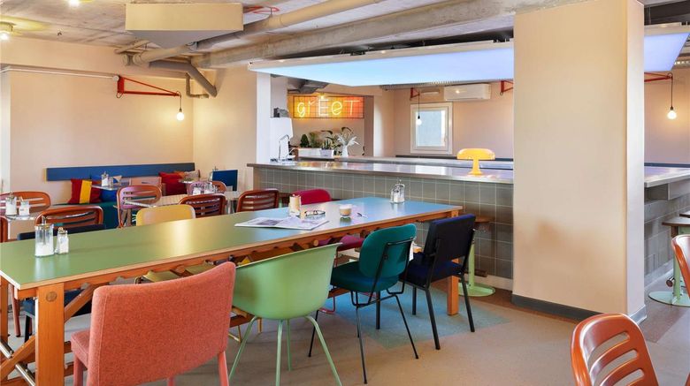 <b>greet Hotel Airpt Promenade des Anglais Restaurant</b>. Images powered by <a href="https://iceportal.shijigroup.com/" title="IcePortal" target="_blank">IcePortal</a>.