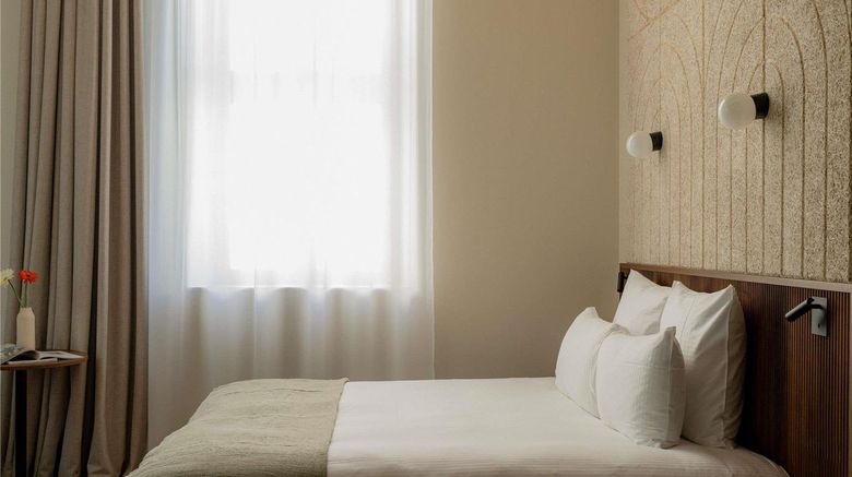 <b>Hotel & Spa Fort St Laurent-Handwritten Room</b>. Images powered by <a href="https://iceportal.shijigroup.com/" title="IcePortal" target="_blank">IcePortal</a>.
