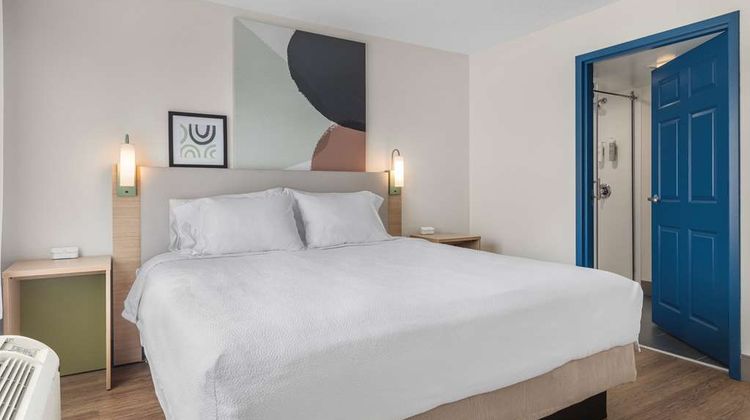 Spark by Hilton Winchester Room