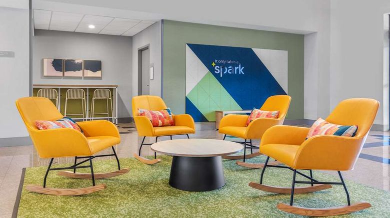 <b>Spark by Hilton Winchester Lobby</b>. Images powered by <a href="https://iceportal.shijigroup.com/" title="IcePortal" target="_blank">IcePortal</a>.
