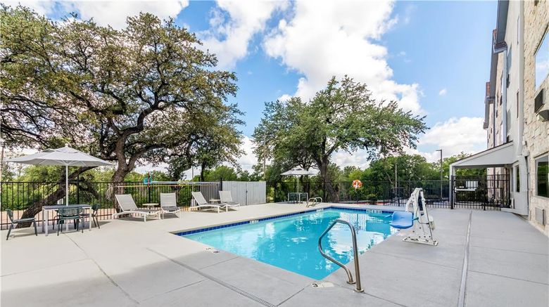 <b>Spark by Hilton Round Rock Pool</b>. Images powered by <a href="https://iceportal.shijigroup.com/" title="IcePortal" target="_blank">IcePortal</a>.