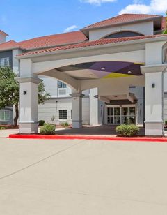 Spark by Hilton San Antonio Dominion