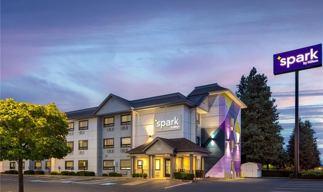 Spark by Hilton Springfield Eugene Exterior