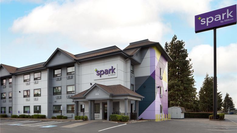 <b>Spark by Hilton Springfield Eugene Exterior</b>. Images powered by <a href="https://iceportal.shijigroup.com/" title="IcePortal" target="_blank">IcePortal</a>.