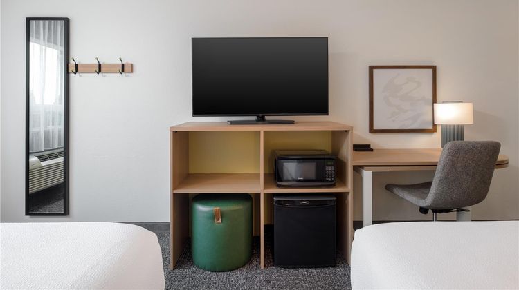 Spark by Hilton Springfield Eugene Room