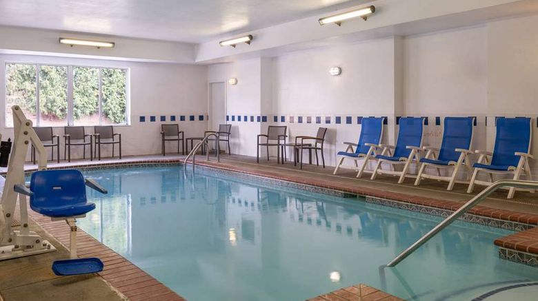 <b>Baymont by Wyndham Indianapolis East Pool</b>. Images powered by <a href="https://iceportal.shijigroup.com/" title="IcePortal" target="_blank">IcePortal</a>.